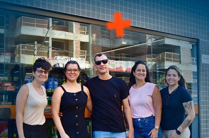 Empreendedorismo feminino bate recorde em 2025 e impulsiona crescimento de redes de franchising como a Facilmart