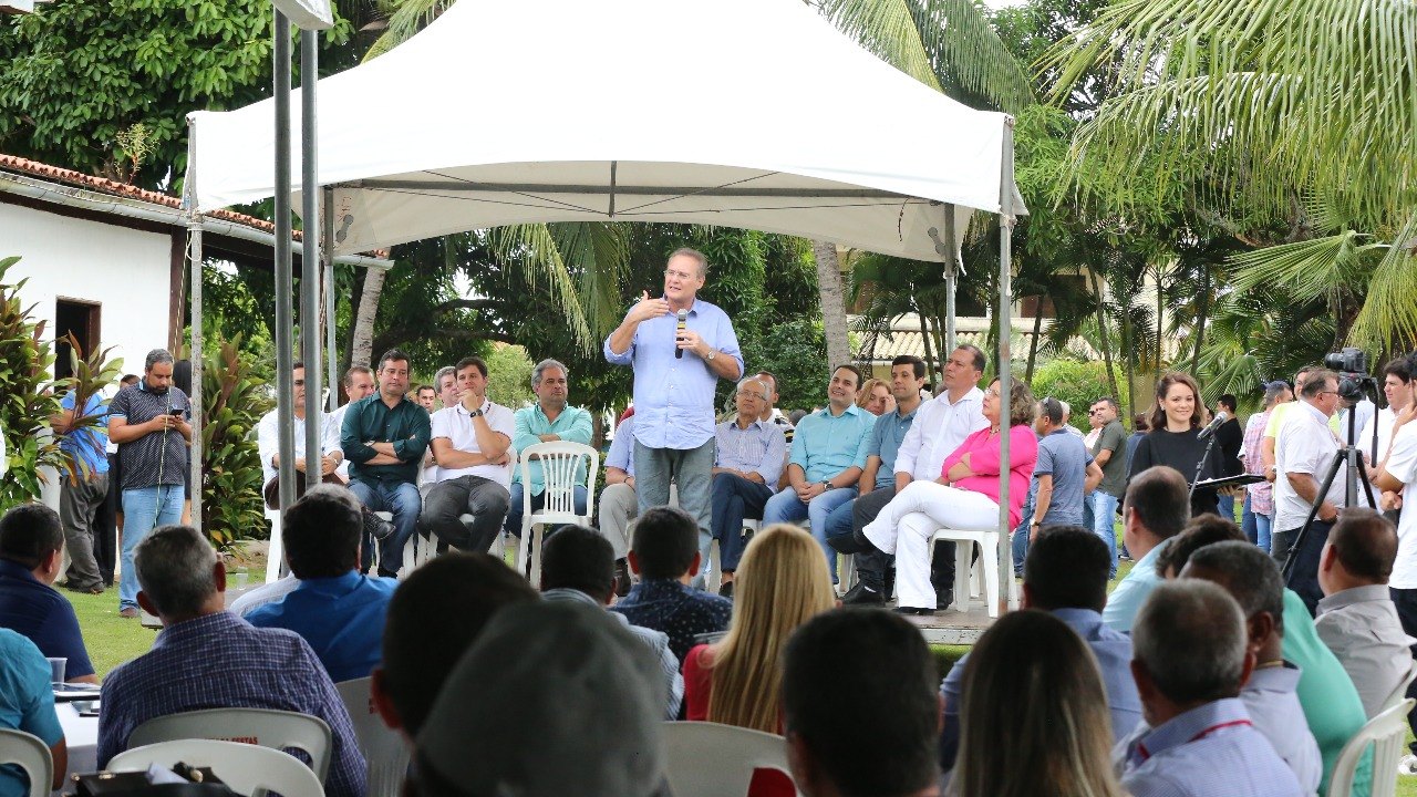 Após lançar Programa de Auxílio aos Ambulantes, Prefeitura de Jequiá consegue linha de crédito para microempreendedores