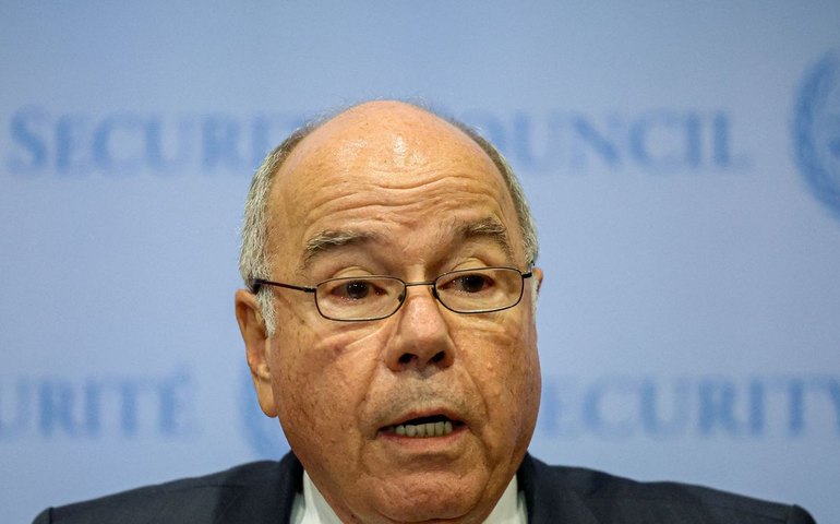 Lula está do lado certo da história sobre a guerra em Gaza, diz Mauro Vieira