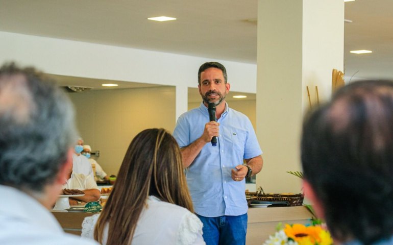 Em Maragogi, Paulo Dantas se reúne com setor produtivo e garante que estradas vicinais serão reconstruídas