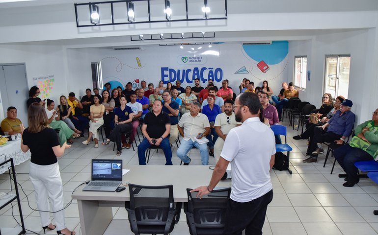 Prefeitura de Coruripe realiza audiência pública para apresentação e validação do Plano Integrado de Gestão das Orlas