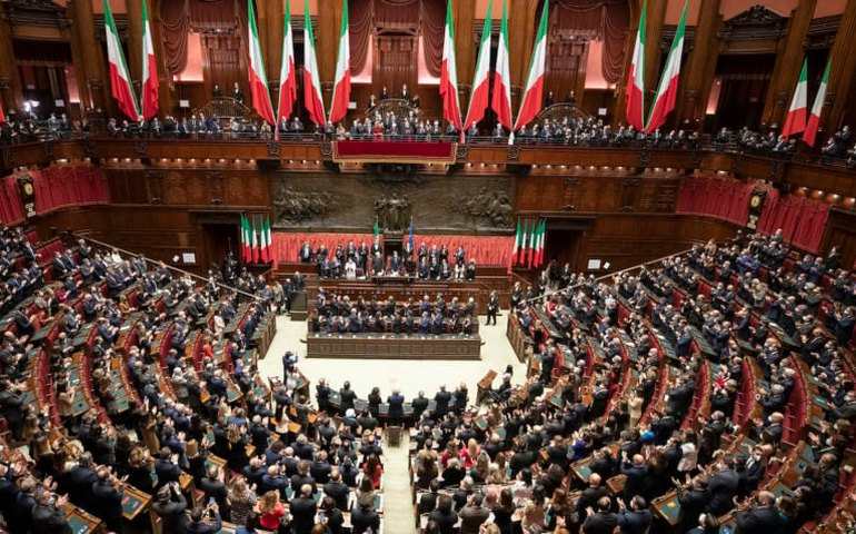 Governo da Itália reduz participação no banco mais antigo do mundo