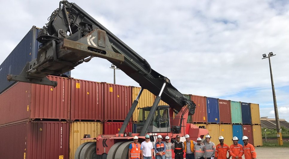 CONTAINERS PORTO 
