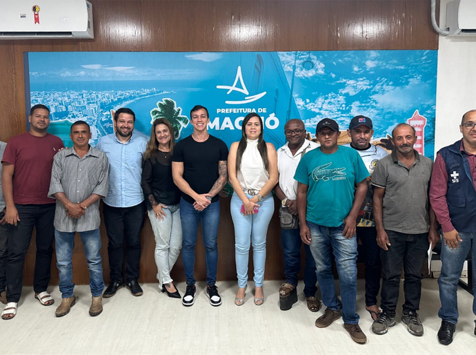 Presidente da Comissão de Meio Ambiente da ALE participa de reunião com carroceiros