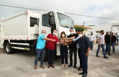 Arthur Lira anuncia recursos para sanear 100% do município de Jequiá da Praia
