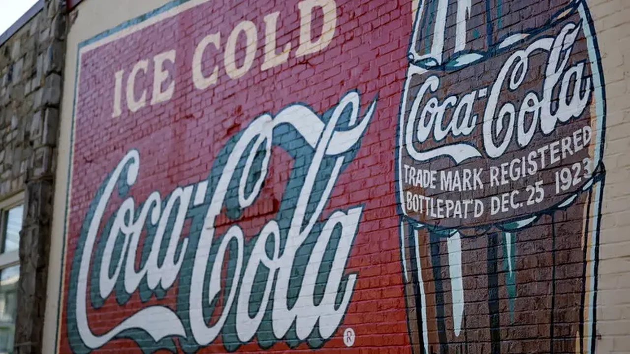 Receita similar à Coca-Cola é achada em antiga farmácia na Itália
