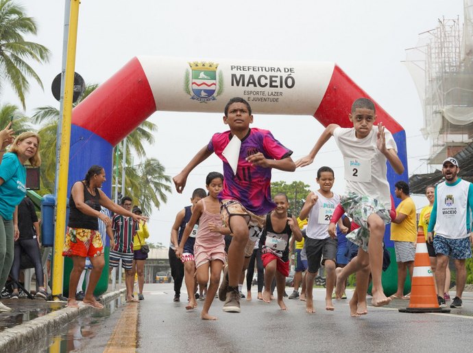Praia Acessível: Prefeitura promove dia de lazer e inclusão na Praia de Pajuçara