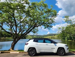 Jeep Compass se reorganiza e mantém disputa direta no segmento de SUVs médios - Sérgio Dias (3).jpeg 