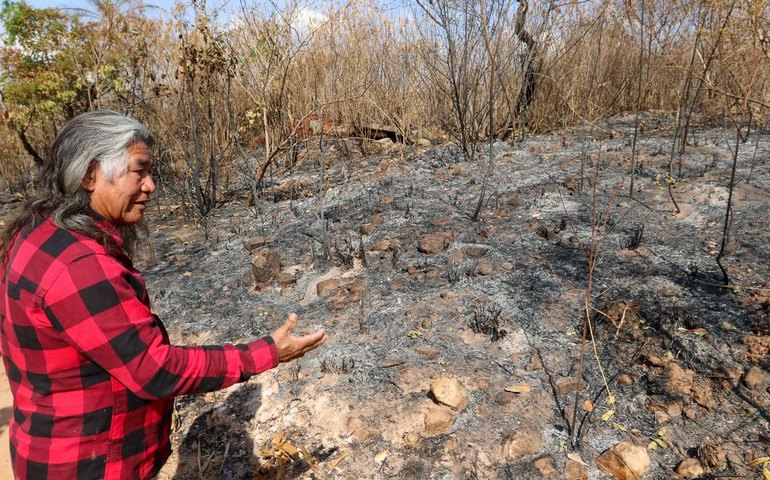 Indígenas reclamam de incêndio provocado em Brasília