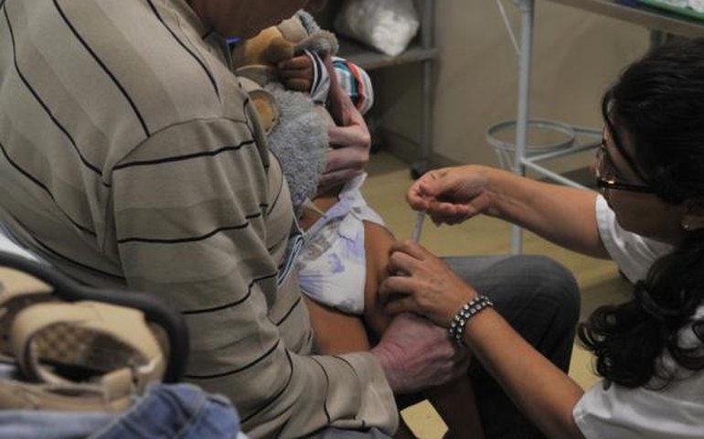 OMS: mais de 22 milhões de crianças estão sem receber vacinas