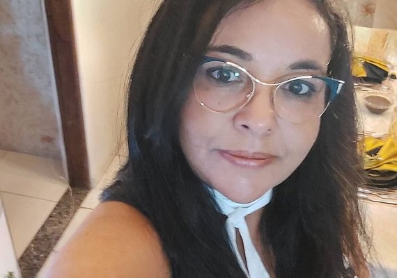 Mulher é morta a facadas pelo marido no bairro Antares, em Maceió