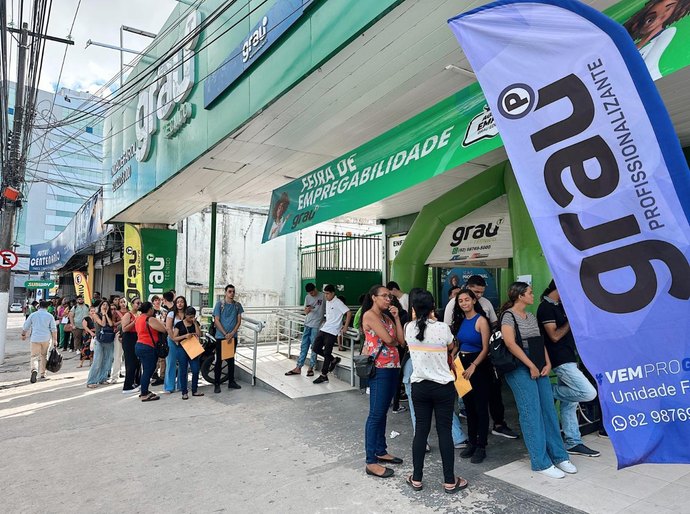 Unidades do Grau Técnico promovem feiras de empregabilidade simultâneas em Maceió com mais de 200 vagas