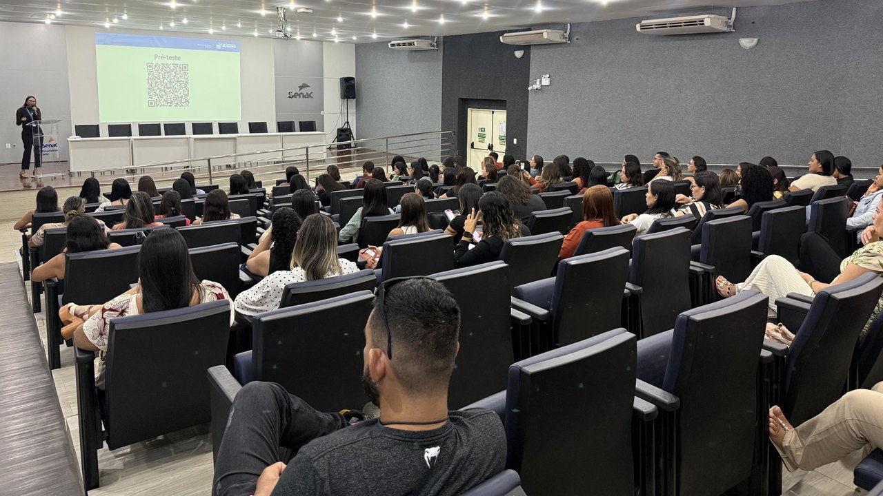 Sesau realiza capacitação para prevenção e diagnóstico do câncer de colo do útero