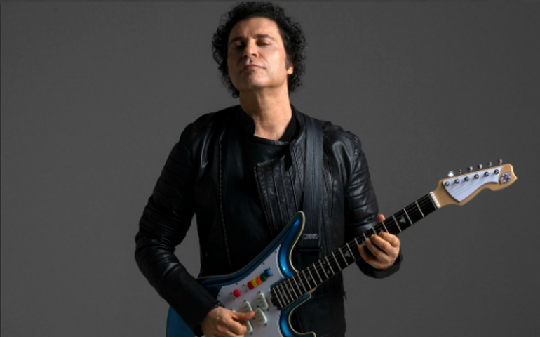 Frejat anuncia turnê “Ao Vivo” em parceria com a produtora 30e