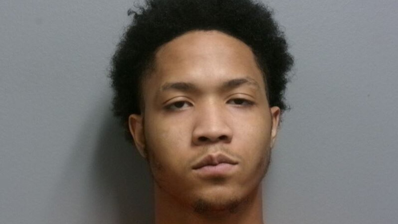 Prisão em Ohio liberta por engano suspeito de assassinato por conta de erro de digitação