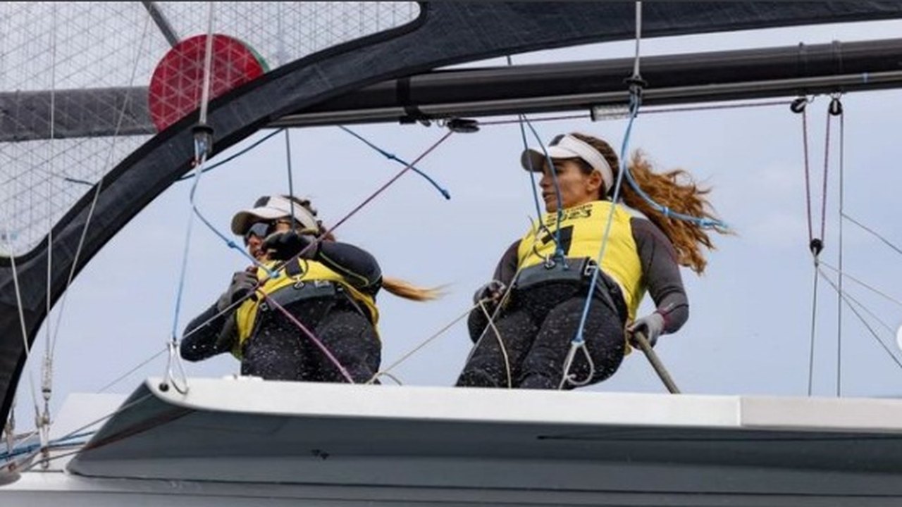 Bicampeãs olímpicas, Martine Grael e Kahena Kunze garantem vaga para Paris-2024 no Pan