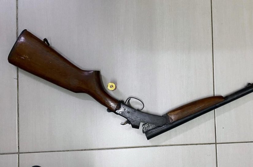 Homem é preso em flagrante por tentativa de homicídio e posse ilegal de arma em Batalha