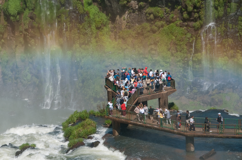 Turismo brasileiro encerra primeiro semestre do ano com alta de 6,6%
