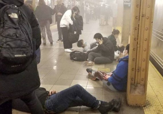 Ataque a tiros em estação de metrô deixa ao menos 13 feridos em Nova York