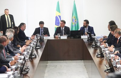 Turismo apresenta pauta estratégica ao presidente da República  