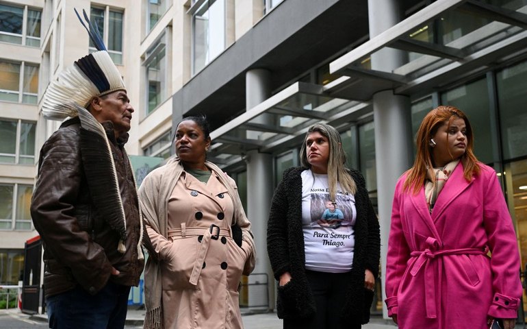 Tragédia em Mariana: defesa dos atingidos aponta erros de mineradoras