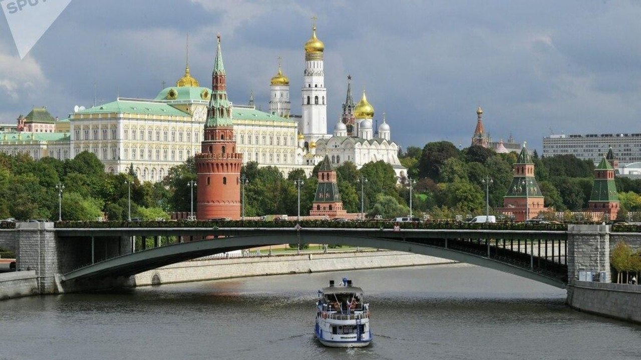 Instalação de armas nucleares perto das fronteiras da Rússia leva à escalada, diz Peskov