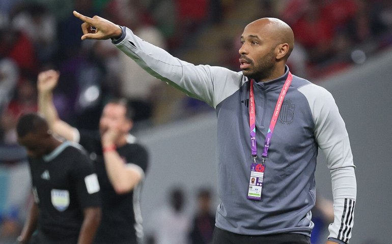 Henry reprova comportamento de jogadores franceses após vitória sobre Argentina: 'Inaceitável'