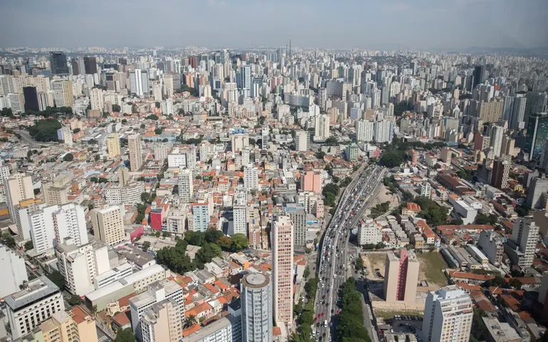 Em São Paulo, bairro em que se vive influencia no risco de mortalidade por doenças crônicas