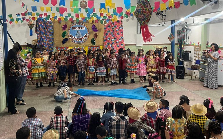 Projeto Nordestinidade resgata tradição junina em escola municipal
