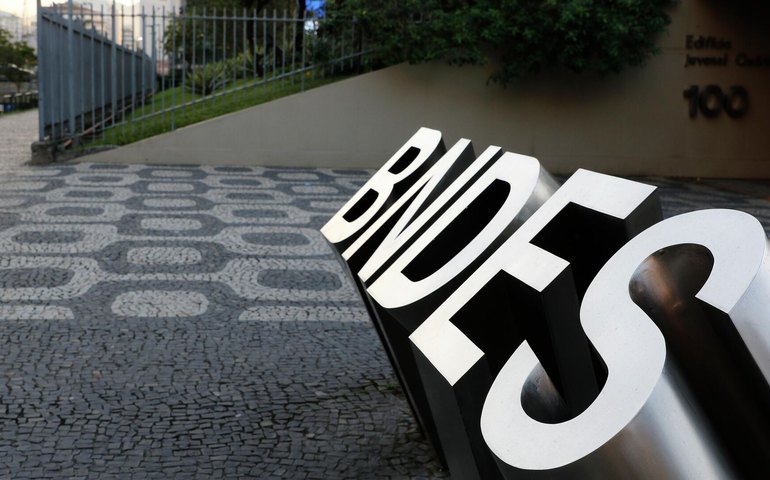 Patrocínios de estatais sob Lula crescem R$ 540 milhões em 2025, diz mídia