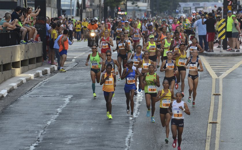 Tradicional corrida de São Silvestre reúne 35 mil atletas em SP