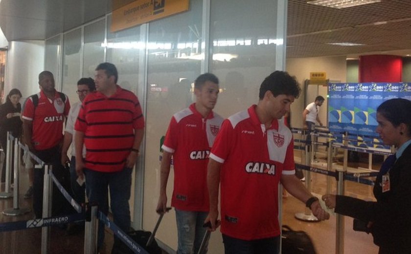Com desfalques, CRB inicia viagem para enfrentar o Brasil de Pelotas