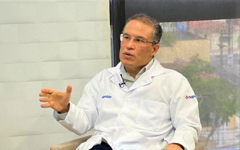 Doenças geniturinárias variam em diferentes fases da vida e consulta ao urologista é fundamental para a saúde do homem