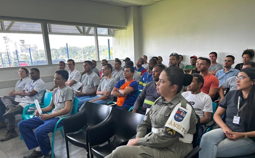 Batalhão Rodoviário promove palestra educativa em Marechal Deodoro