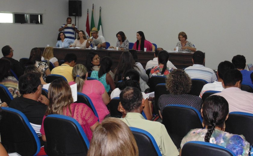 Plenária em Arapiraca discute preparação das conferências municipais de Saúde