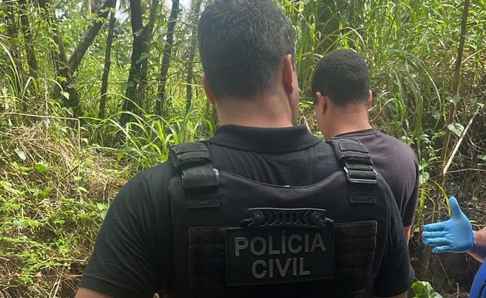 Polícia Civil investiga homicídio de mulher encontrada morta em estrada vicinal Polícia Civil investiga homicídio de mulher encontrada morta em estrada vicinal