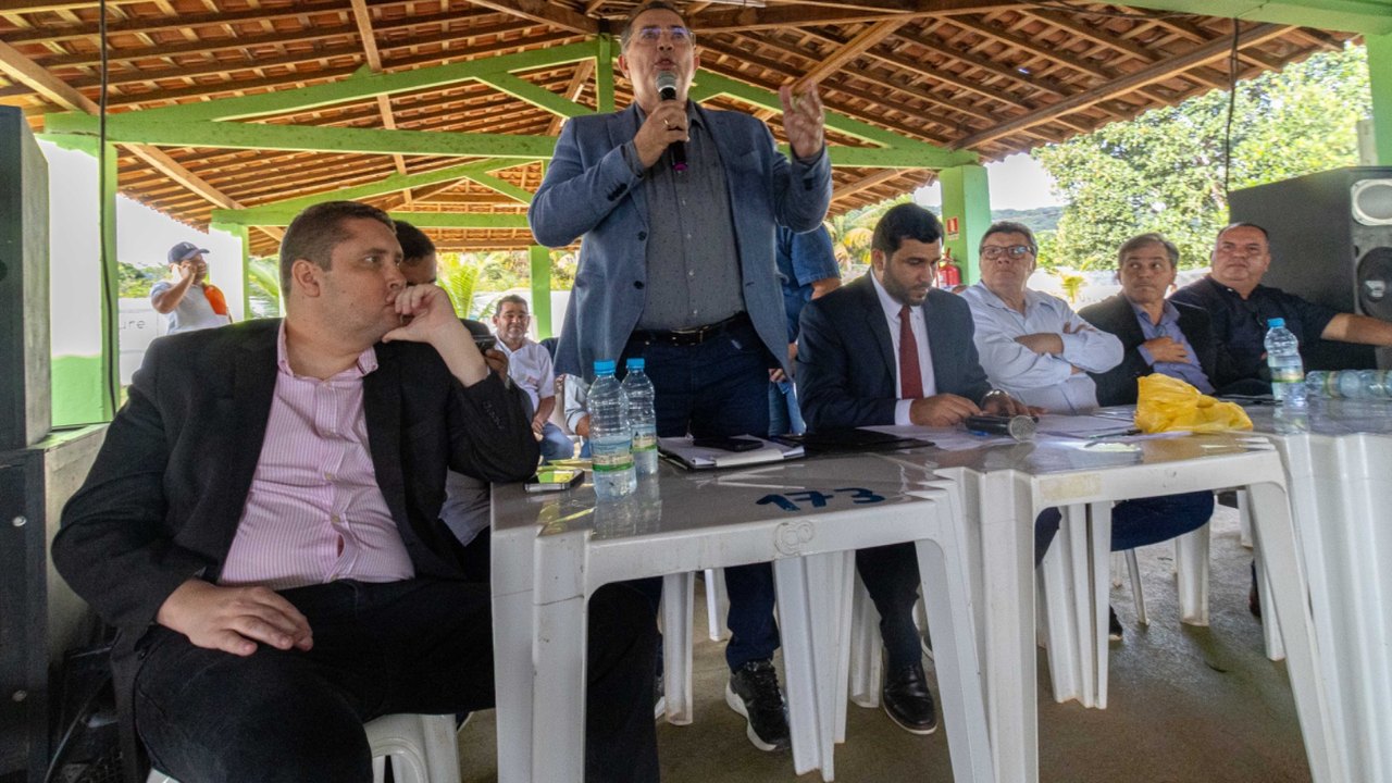 Adeílson Bezerra defende judicialização contra demarcação das terras em Palmeira Dos Índios