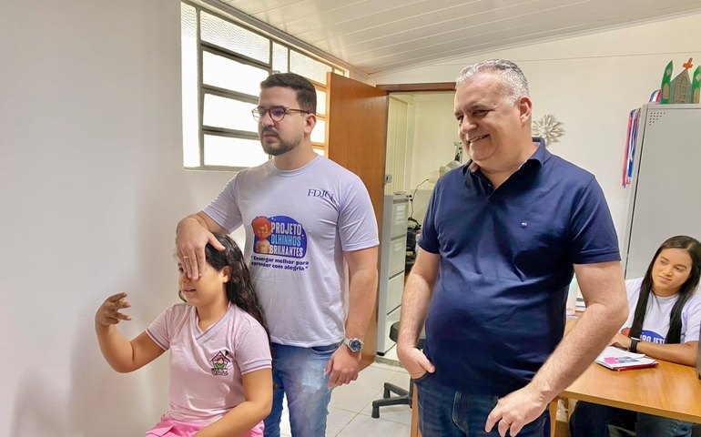 Com emenda de R$ 1,2 milhão, Alfredo Gaspar lança projeto que leva saúde visual e esperança a milhares de crianças em Maceió