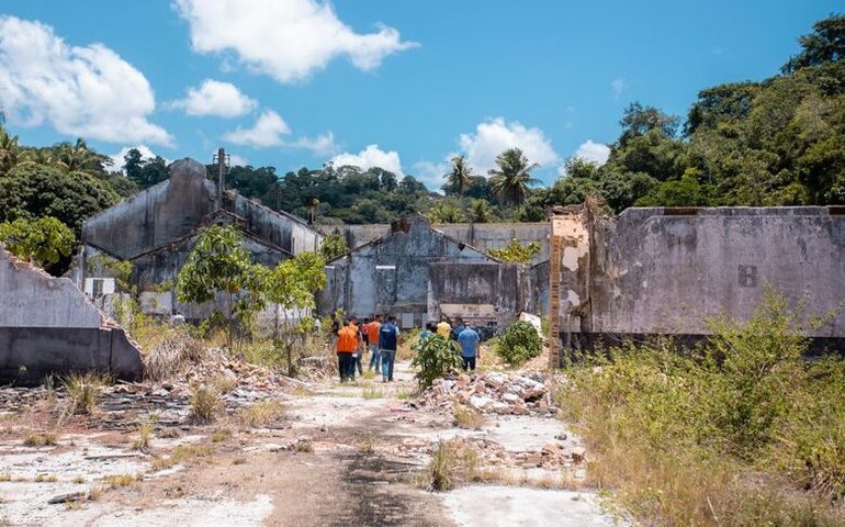 Fábrica Carmen recebe visita técnica para discutir ideias para museu a céu aberto