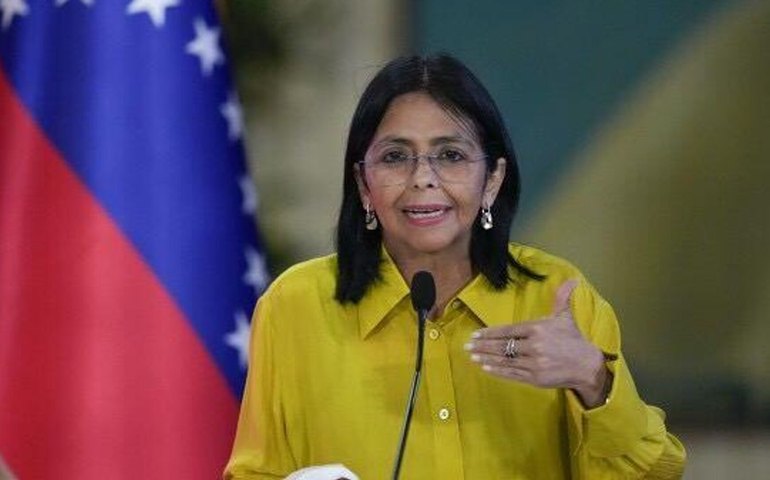Delcy Rodríguez afirma que Venezuela é governada por autoridades locais