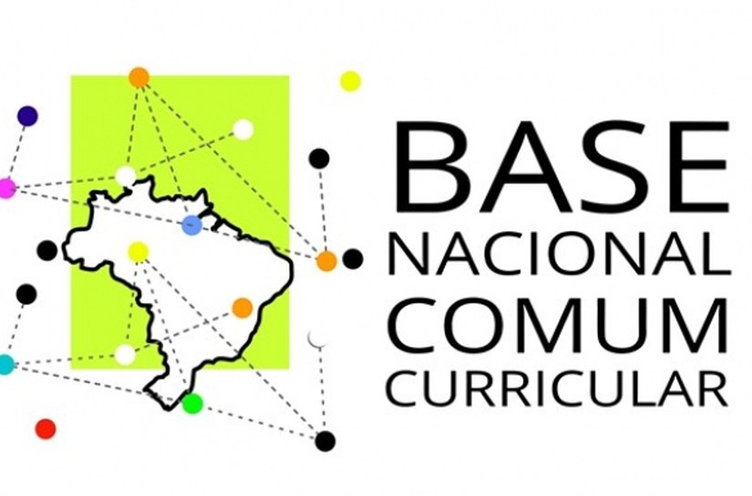 Escola Viva reapresenta edição sobre Base Curricular Comum
