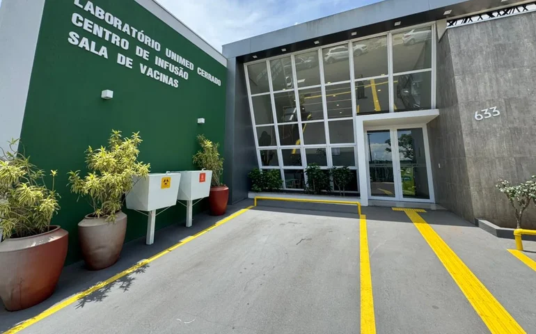 Unimed Cerrado inaugura laboratório moderno com atendimento humanizado em Ceres