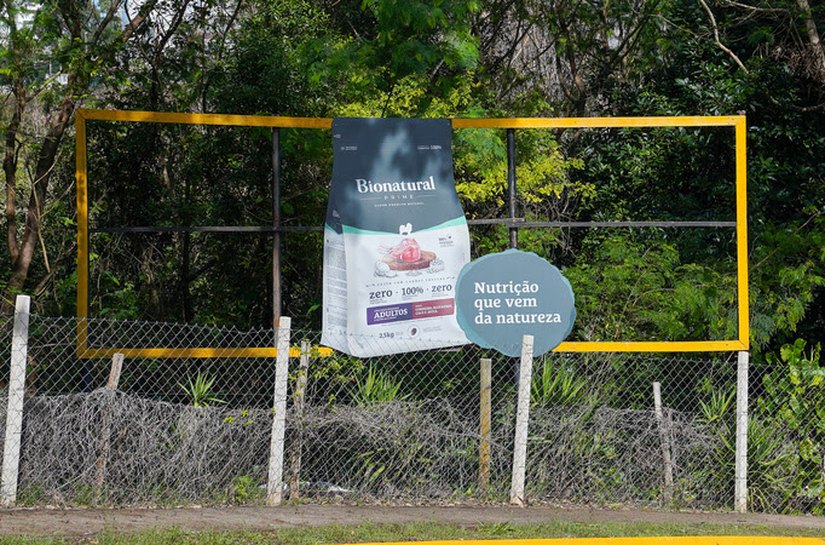 Bionatural revela a natureza escondida atrás dos outdoors em campanha criada pela Agência Desafio