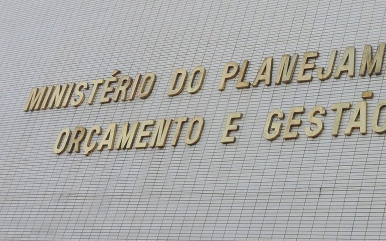 Planejamento: Relatório bimestral não incorpora piso de saúde e antecipação de ICMS a Estados