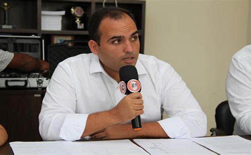 TRE absolve prefeito Renato Filho em ação que o tornava inelegível