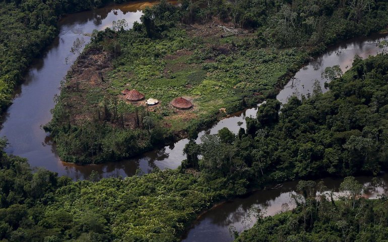Lideranças rejeitam ida de senadores ao Território Yanomami