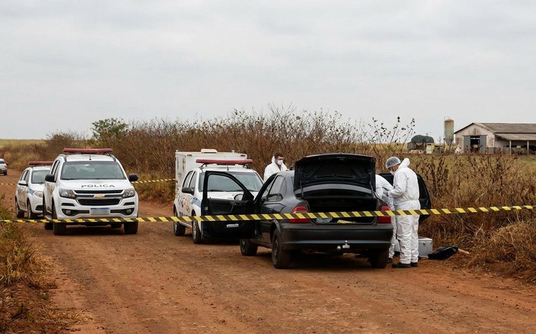 Mulher sequestrada é encontrada morta no porta-malas do próprio carro em Catanduva