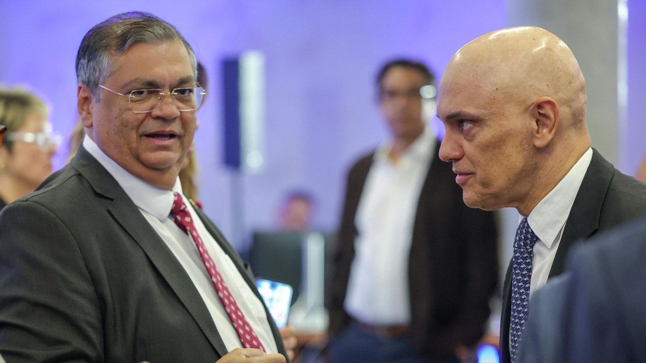 PF não encontra indícios de pagamento à jornalista para matéria contra Flávio Dino