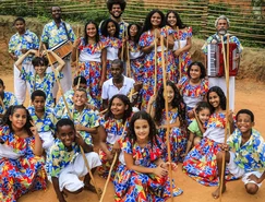 3 - Grupo de Dança Mineiro Pau Valdemar Madalena - Foto Ratão Diniz.jpg 
