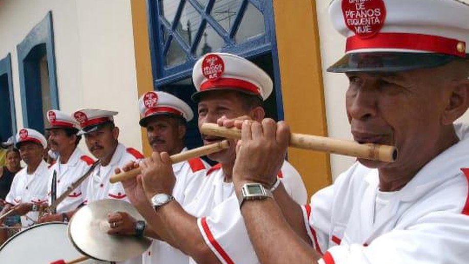Banda de Pífanos Esquenta Muié se apresenta no Giro das Tradições, nesta terça-feira (14), no Theatro Homerinho